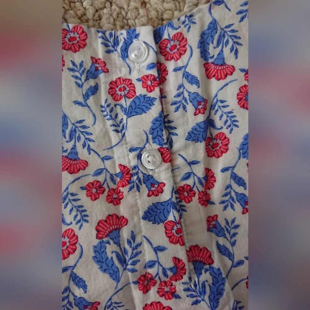 GAP kids floral outfit in pink & blue floral size 4